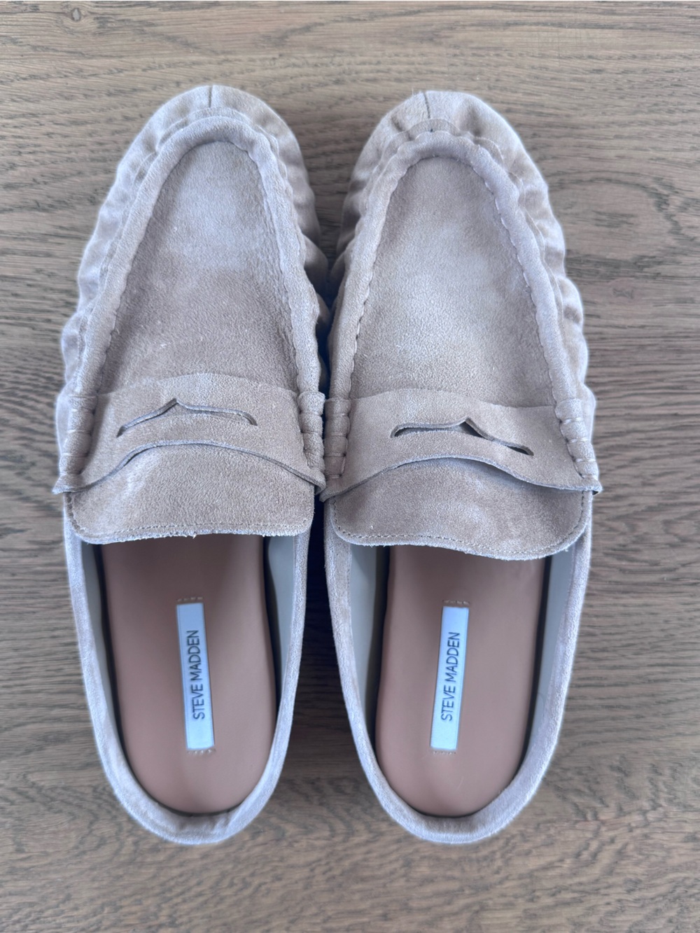 Steve Madden Women's Rafe Loafer in Taupe Suede